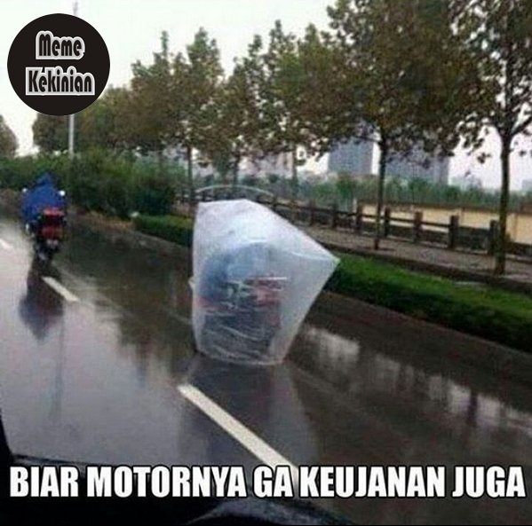 Kena Hujan di Tengah Jalan? Tenang, 10 Cara Berlindung ini Dijamin Bisa Bikin Kamu Semangat Lagi!