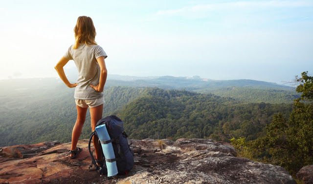 7 Tipe Temen Traveling yang Nyebelin Parah. Ada Nggak Temen Kamu yang Sikapnya Begini?