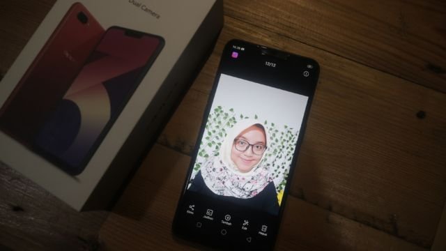 Review OPPO A3S: Buat Selfie Ayuk, buat Main Game juga Nggak Rewel