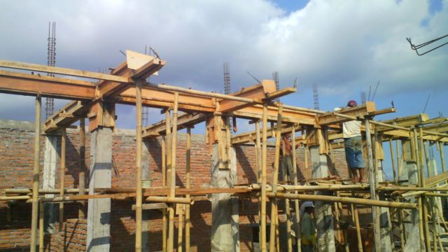 Pilih beban material yang tepat