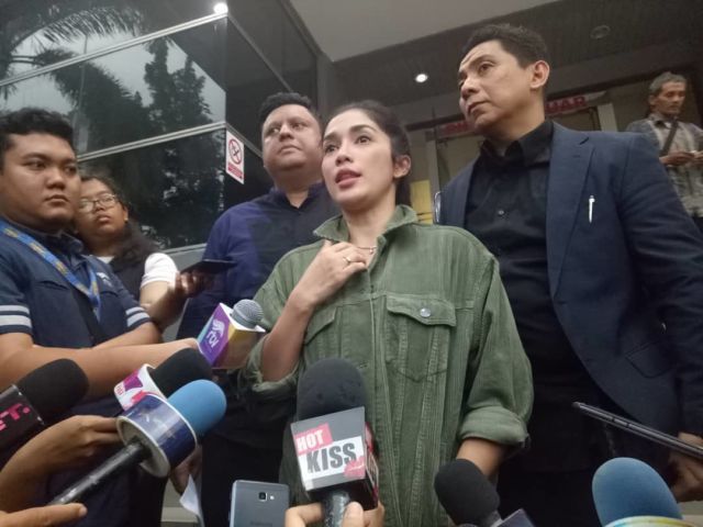 Ussy Sulistiawaty Jujur Sama Anak Soal Kasus Perundungan Mereka. Kelas Sih Cara Mendidiknya!
