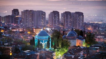 Mengenal Lebih Dekat Karakteristik Masyarakat Kota Masjid Hijau di Turki!