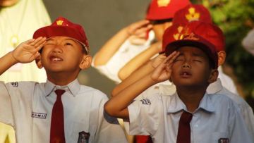 Tentang Hormat Bendera dan Agama
