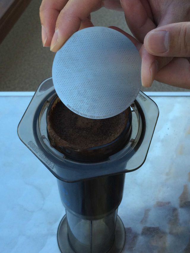 12 Jenis Filter Kopi yang Punya 'Rasa Bawaan' Berbeda-Beda. Pecinta Kopi Harusnya Khatam