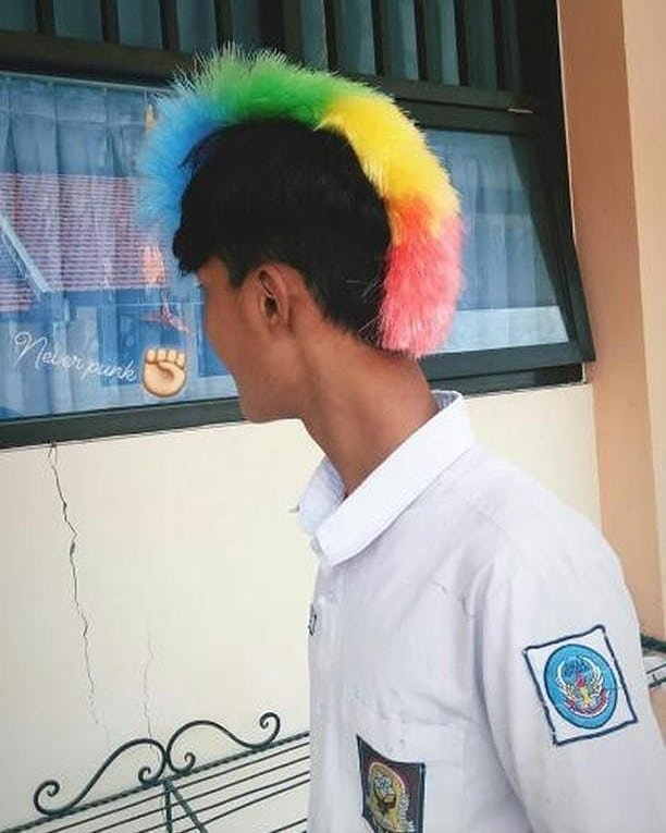 16 Adegan Absurd yang Hanya Ditemui di Kelas. Jadi Teringat Masa Nakal-Nakal Pas Masih Sekolah nih!