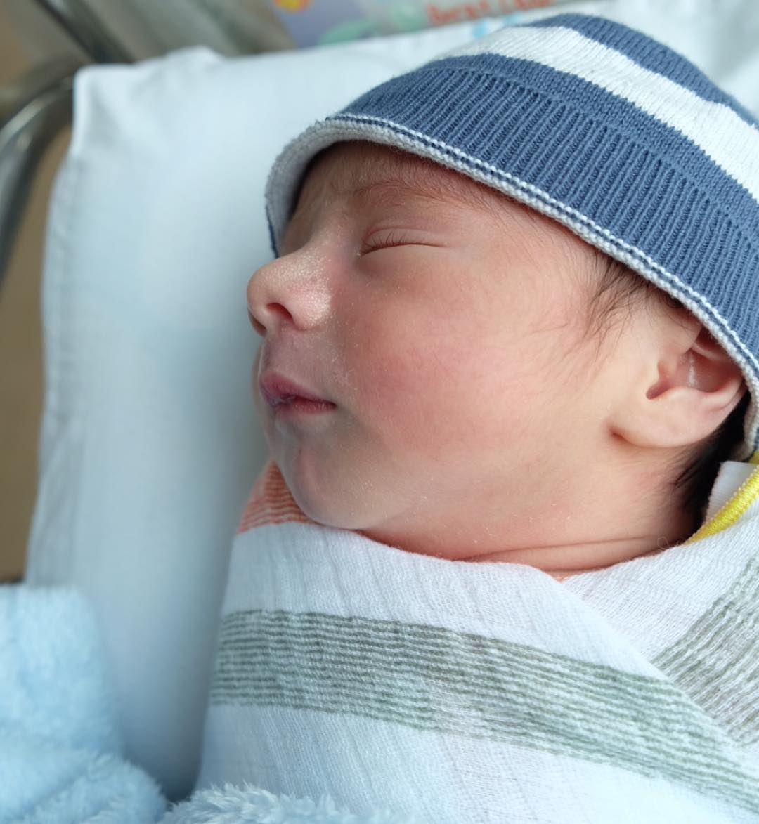 Beruntungnya Carissa Puteri Punya 2 Anak Cowok yang Ganteng Semua. Calon Imam Masa Depan! 29 Beruntungnya Carissa Puteri Punya 2 Anak Cowok yang Ganteng Semua. Calon Imam Masa Depan!