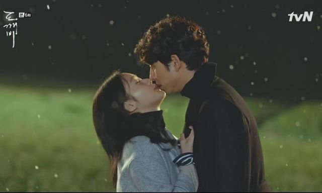 9 Drama Korea dengan Adegan Ciuman Ikonik yang Bikin Baper Kebangetan. Sweet Banget Sih Mereka~