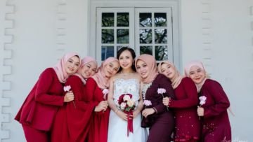 Indahnya Perbedaan, Viralnya Foto Pernikahan di Gereja Bersama Semua Bridesmaid Berhijab di Malaysia Ini Tuai Pujian