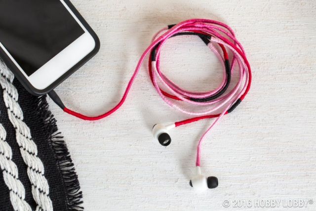 cara merapikan kabel earphone