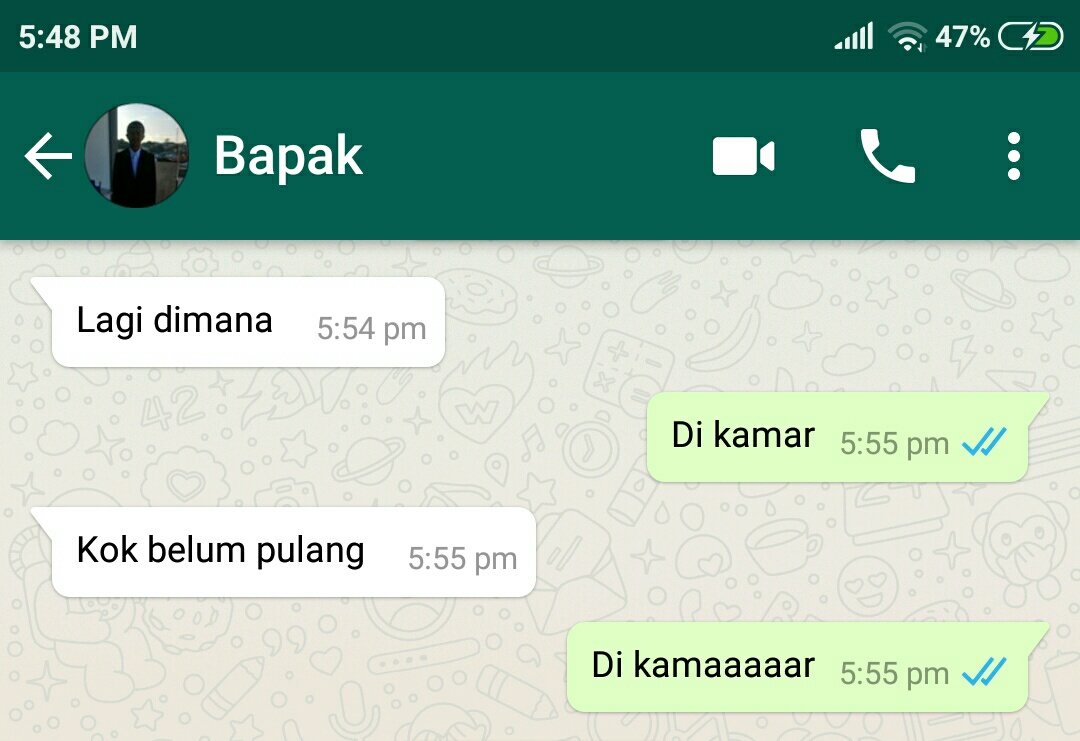 10 Warganet Bocorkan Isi Chat Keluarga Lewat Utas Alitt Susanto. Kocaknya Auto Bikin Kangen Keluarga