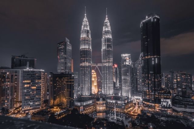7 Wisata Gratisan yang Bisa Kamu Coba di Kuala Lumpur, Malaysia. Sobat Misqueen Pasti Suka Nih!