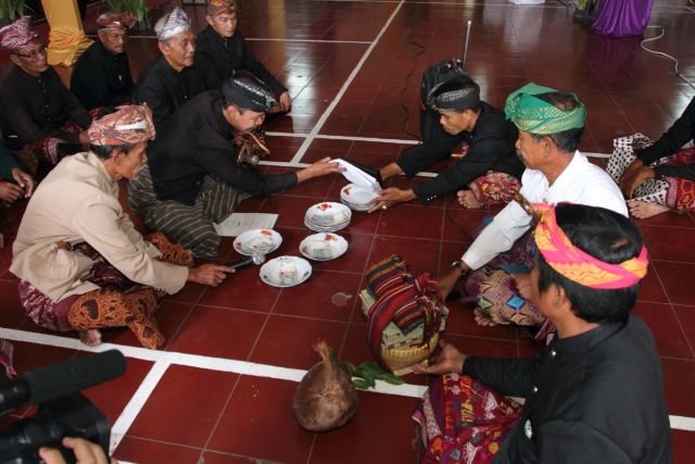 Inilah 5 Mahar Termahal dari Pernikahan Adat Indonesia. Bukan Matre, Tapi Memang Aturannya