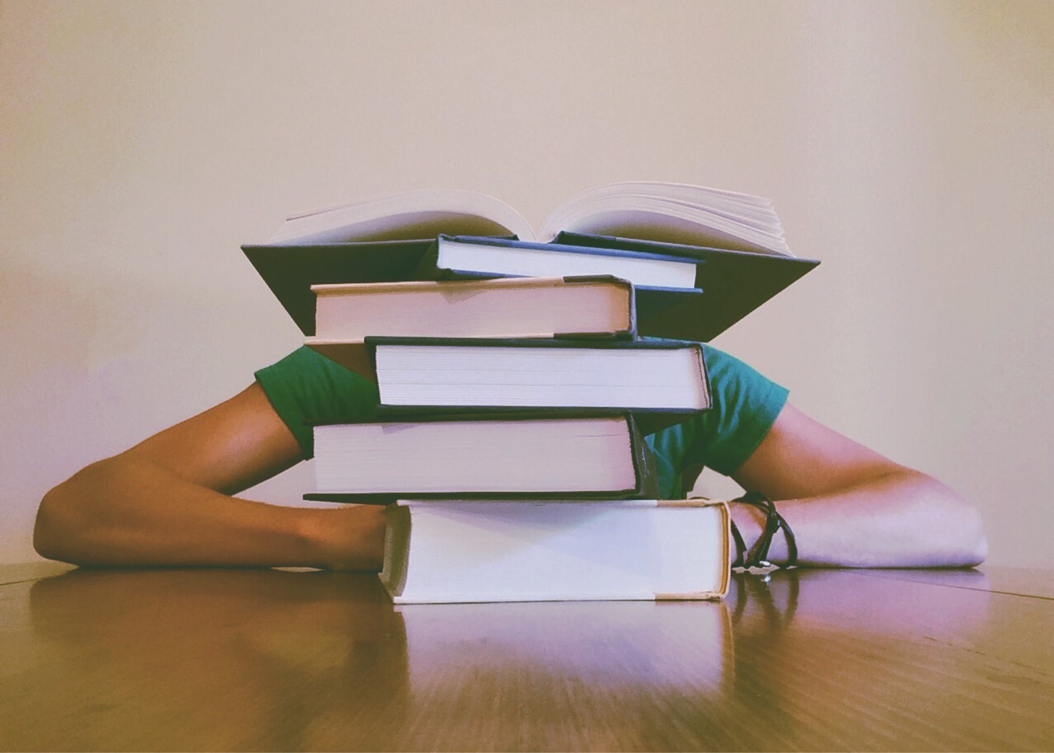6 Tipe Mahasiswa Saat Menghadapi Tes Semester. Baru Juga Ujian Mata Kuliah, Belum Ujian Hidup~ 13 6 Tipe Mahasiswa Saat Menghadapi Tes Semester. Baru Juga Ujian Mata Kuliah, Belum Ujian Hidup~