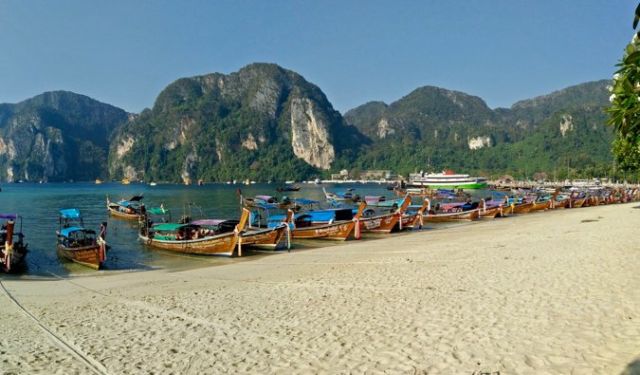 Panduan Komplet Liburan ke Phuket, Thailand. Destinasi Wisata Luar Negeri Murah Meriah!