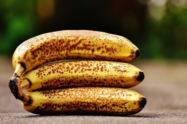 Bukan Soal Mentah atau Matang, ini 6 Beda Kandungan dalam Pisang Hijau dan Pisang Kuning