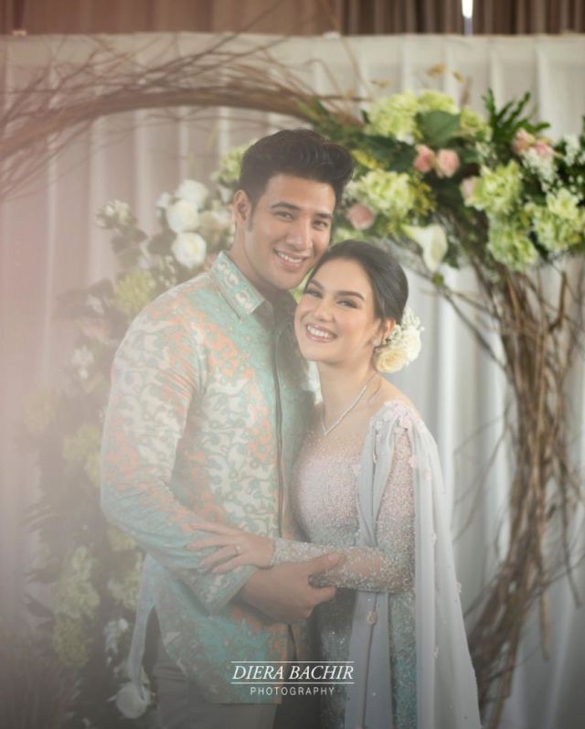 7 Potret Kecantikan Irish Bella Saat Dilamar oleh Ammar Zoni. Pesonanya Paripurna! 21 7 Potret Kecantikan Irish Bella Saat Dilamar oleh Ammar Zoni. Pesonanya Paripurna!