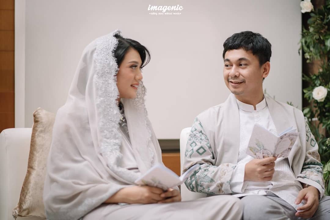 Tasyakuran 7 Bulan Kehamilan Istri, Raditya Dika, ‘Otw Jadi Hot Daddy’. Emang Iya Bakal Hot?