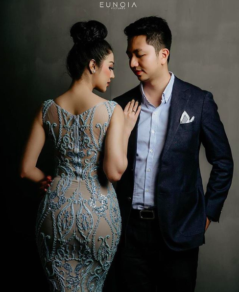 8 Potret Syahdu nan Romantis Pre-Wedding Miss Grand International 2016, Ariska Putri Pertiwi dan Tengku Ryan Novandi