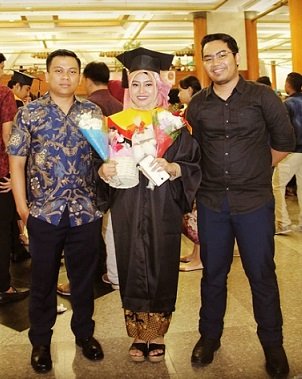 wisuda