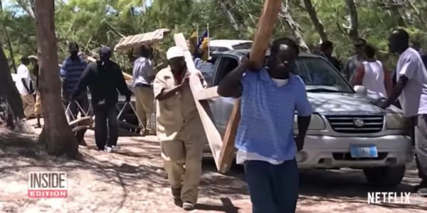Tentang Fyre Festival: Konser Musik Terburuk Sepanjang Masa. Dijanjikan Surga, Eh Dapatnya Neraka!
