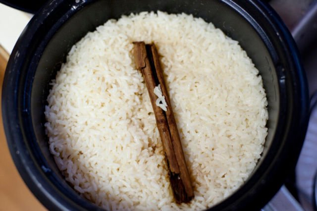 Masak Nasi + 7 Bahan ini Bikin Aromanya Makin Nikmat. Selera Makan Jadi Makin Meningkat
