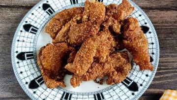 6 Trik Menggoreng Kulit Ayam biar Gurih dan Garing Tak Berminyak