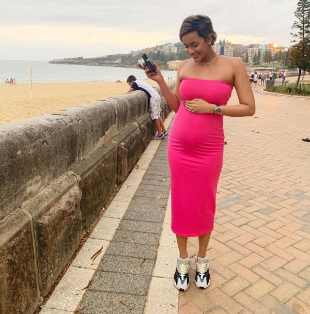 Kata Siapa Hamil Pasti Kucel? 10 Gaya Modis Kimmy Jayanti Pamer Baby Bump Ini Kecenya Maksimal!