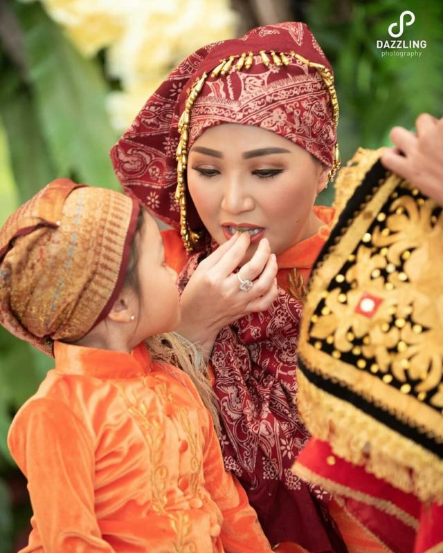 7 Bulanan, Ruben Onsu dan Sarwendah Bikin Baby Shower ala Adat Jambi. Meriahnya Bak Nikah Lagi!