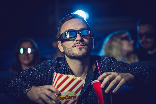 8 Tipe Penonton Film di Indonesia. Mulai yang Antusias Kebangetan Sampai yang Cuma Demen Artisnya