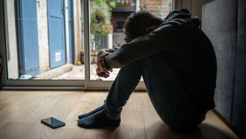 11 Lagu Sedih yang Bikin Kamu Nangis Tersedu-sedu sampai Lega!