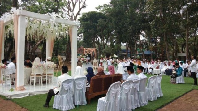 9+ Pilihan Tempat Nikah ini Sungguh Out of The Box dan Pasti Punya Maksud Tersendiri. Menarik~