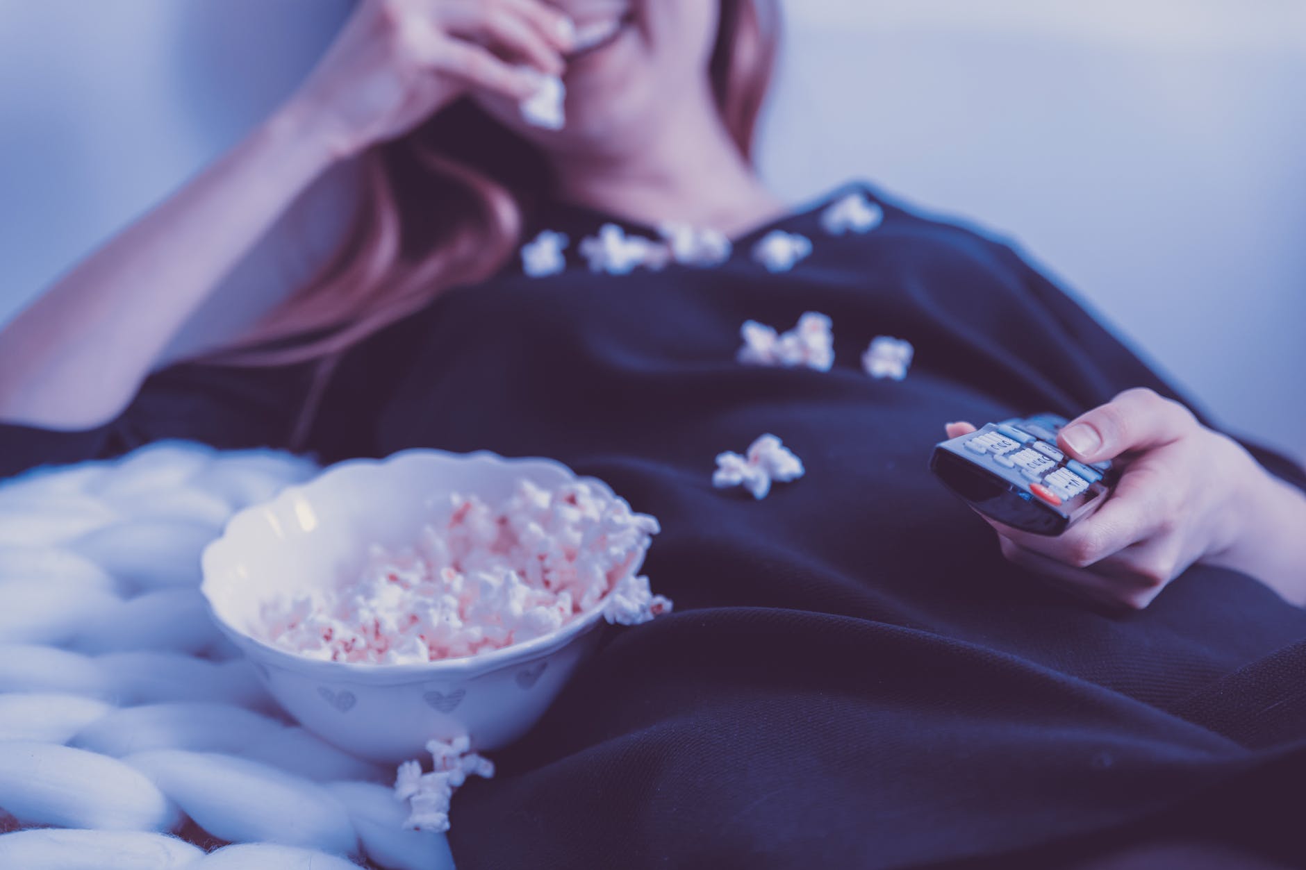 8 Tipe Penonton Film di Indonesia. Mulai yang Antusias Kebangetan Sampai yang Cuma Demen Artisnya
