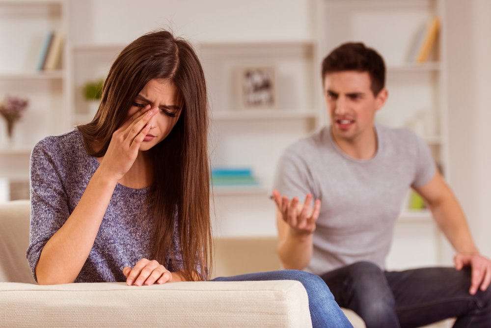 12 Pasang Zodiak yang Paling Toksik Jika Mereka Menjalin Hubungan. Bisa Saling Menjatuhkan nih