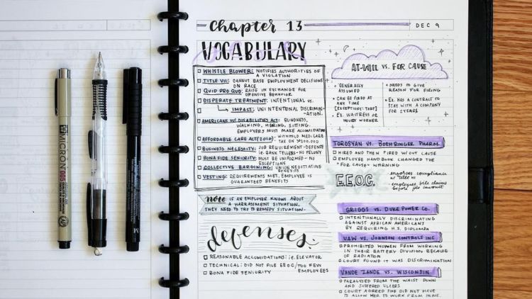 7 Cara Membuat Catatan Aesthetic di Buku yang Keren