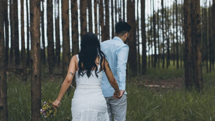 Sebelum Sah, 5 Poin Penting Ini Perlu Dibahas bareng Pacar. Daripada Ribut Belakangan Lho!