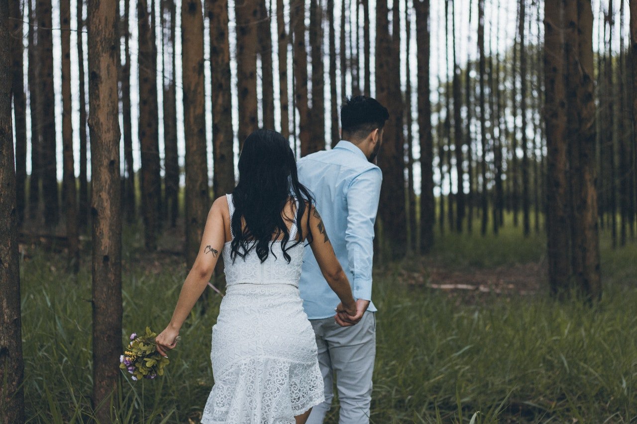 Sebelum Sah, 5 Poin Penting Ini Perlu Dibahas bareng Pacar. Daripada Ribut Belakangan Lho!