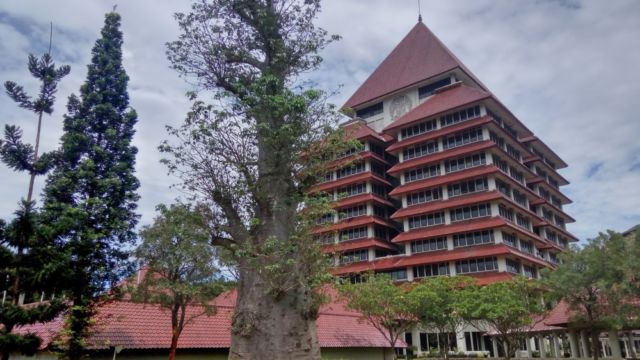 Universitas