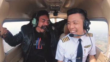 Dikerjain Pilot di Pesawat, Master Limbad Akhirnya Keceplosan Keluar Suara Juga! Sumpah Kocak Banget