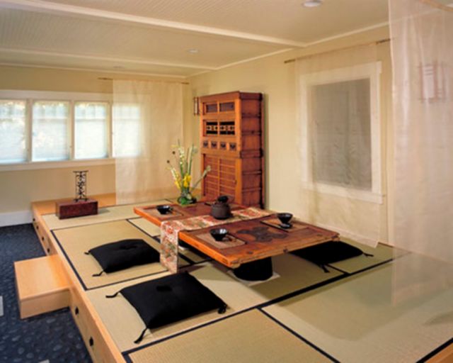 12 Desain Ruang Tamu 'Duduk di Lantai' ala Jepang yang Sederhana untuk Rumah Mungilmu