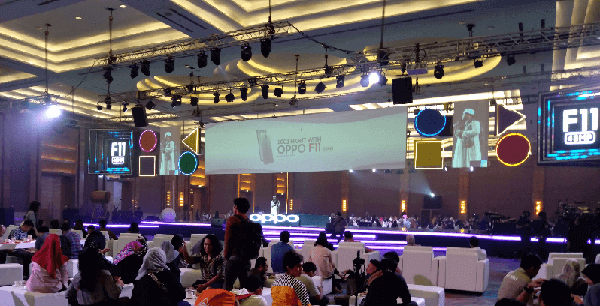 1001 Night With OPPO