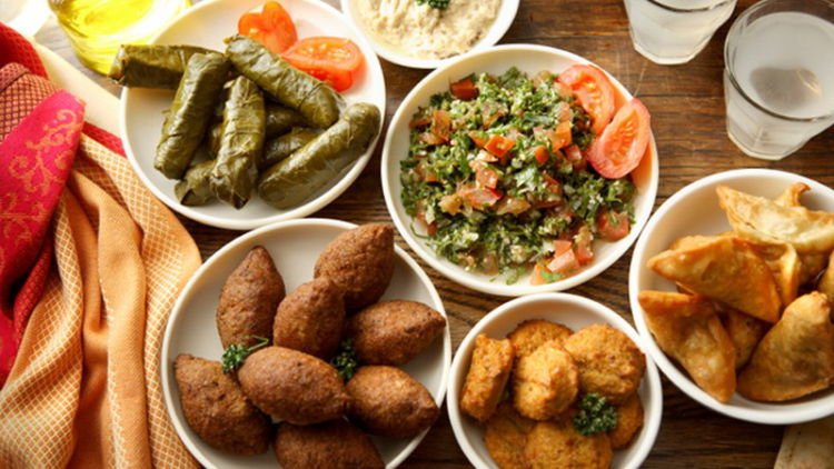 7 Rekomendasi Menu ala Timur Tengah untuk Sajian Lebaran