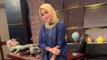 Olla Ramlan Mantap Berhijab, Alasan di Baliknya pun Bikin Adem. Keren Banget!