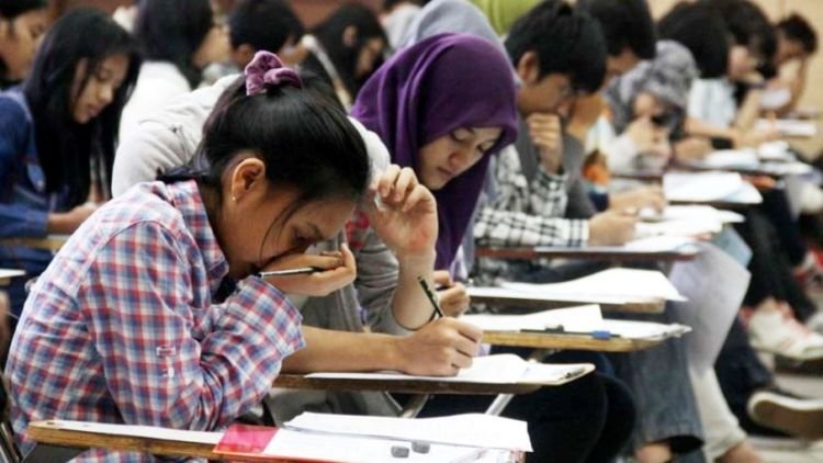 Jalannya SBMPTN yang Mencekik Siswa SMK