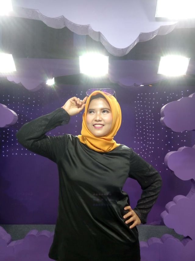 Awan Awan Manja
