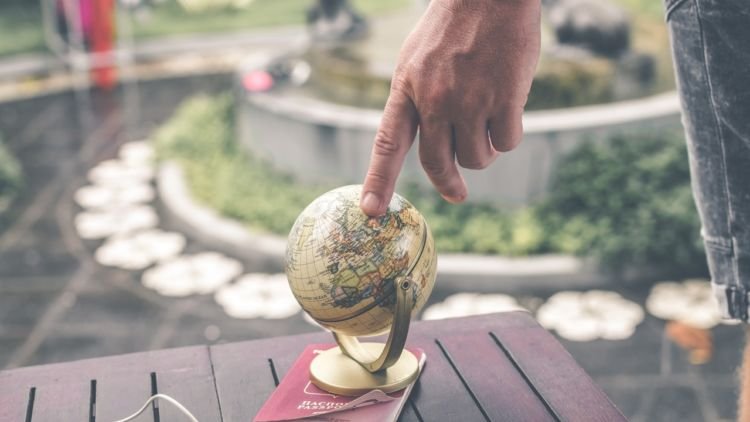 Menghadapi Era Globalisasi sebagai Tantangan Berkebangsaan