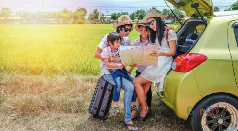 Mudik Mengendarai Mobil? Jangan Lupa Siapkan 6 Barang Ini yang Bikin Nyaman Saat di Mobil