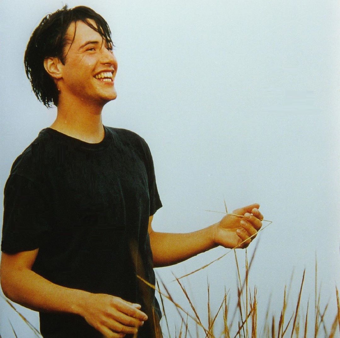 7+ Potret Keanu Reeves 30 Tahun Lalu. Ketampanannya Memang Tak Berkurang Sama Sekali~