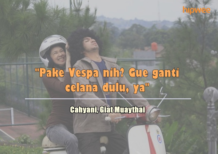 Saat Cewek Ditanya Soal Gimana Rasanya Dijemput Gebetan Pakai Vespa. Emangnya Seseru itu, Ya?