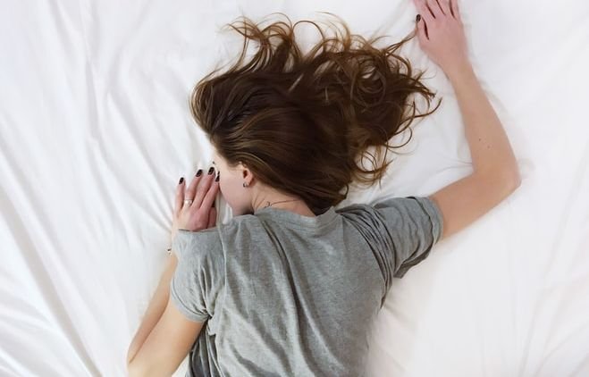 Lakukan 5 Hal Ini untuk Detoksifikasi Mental. Biar Hidup Tetap Waras di Masa Depan
