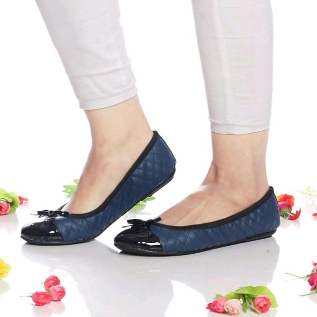 flat shoes